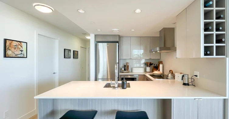 1202-1788 Columbia Street, Vancouver, BC, V5Y 0L7 - 2