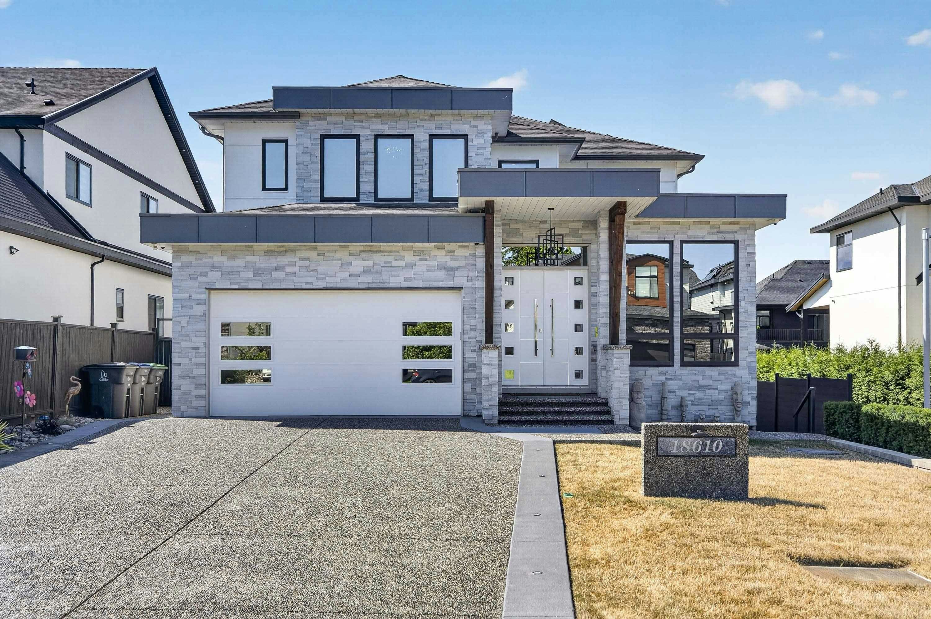 18610 57 Avenue, Surrey, BC, V3S 7N2
