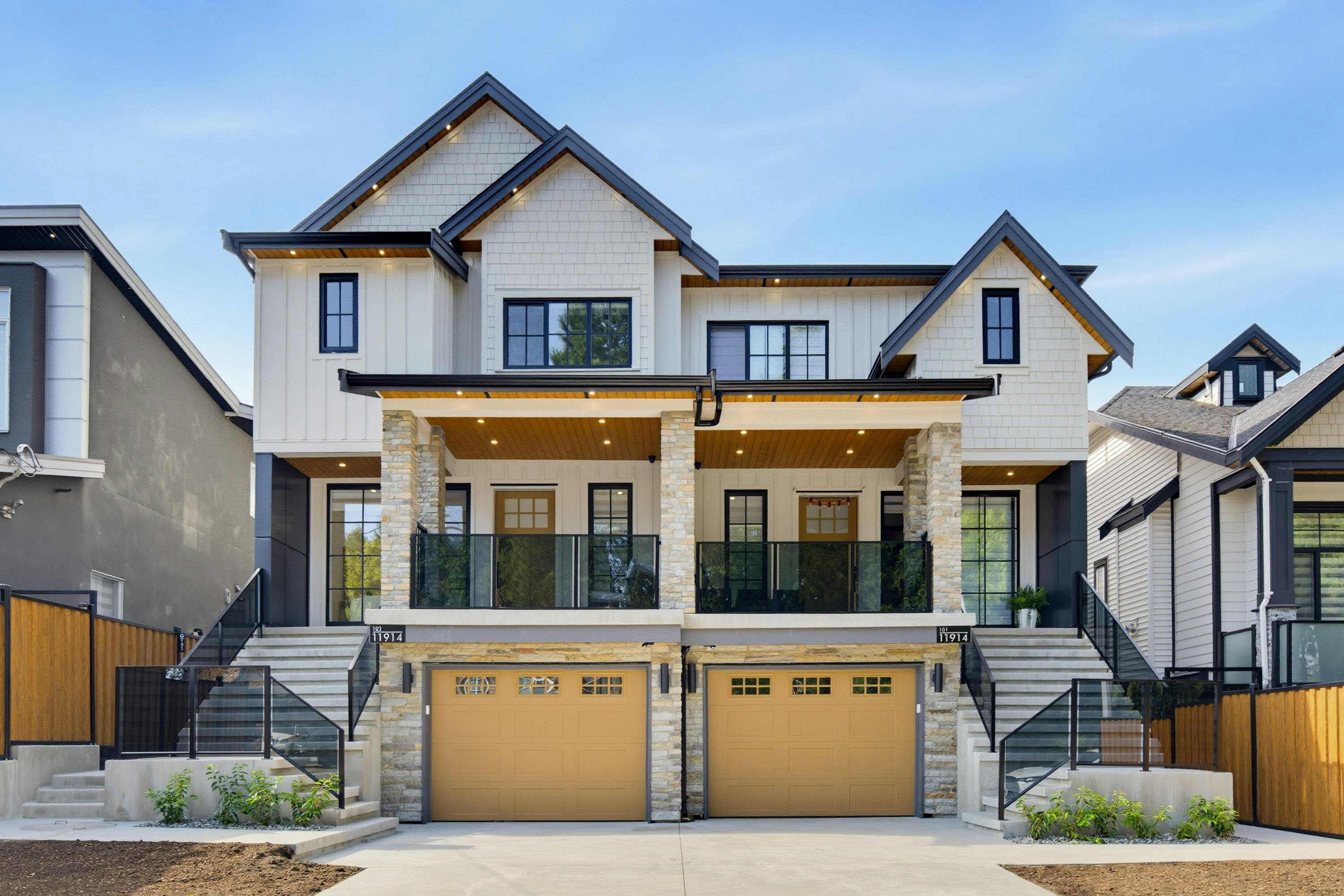 102-11914 96a Avenue, Surrey, BC, V3V 2A6