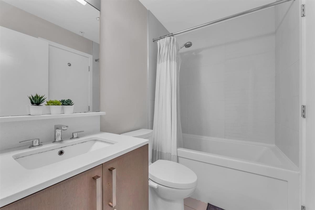 503-10033 River Drive, Richmond, BC, V6X 0L1 - 24