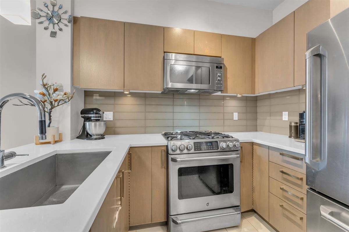 503-10033 River Drive, Richmond, BC, V6X 0L1 - 8