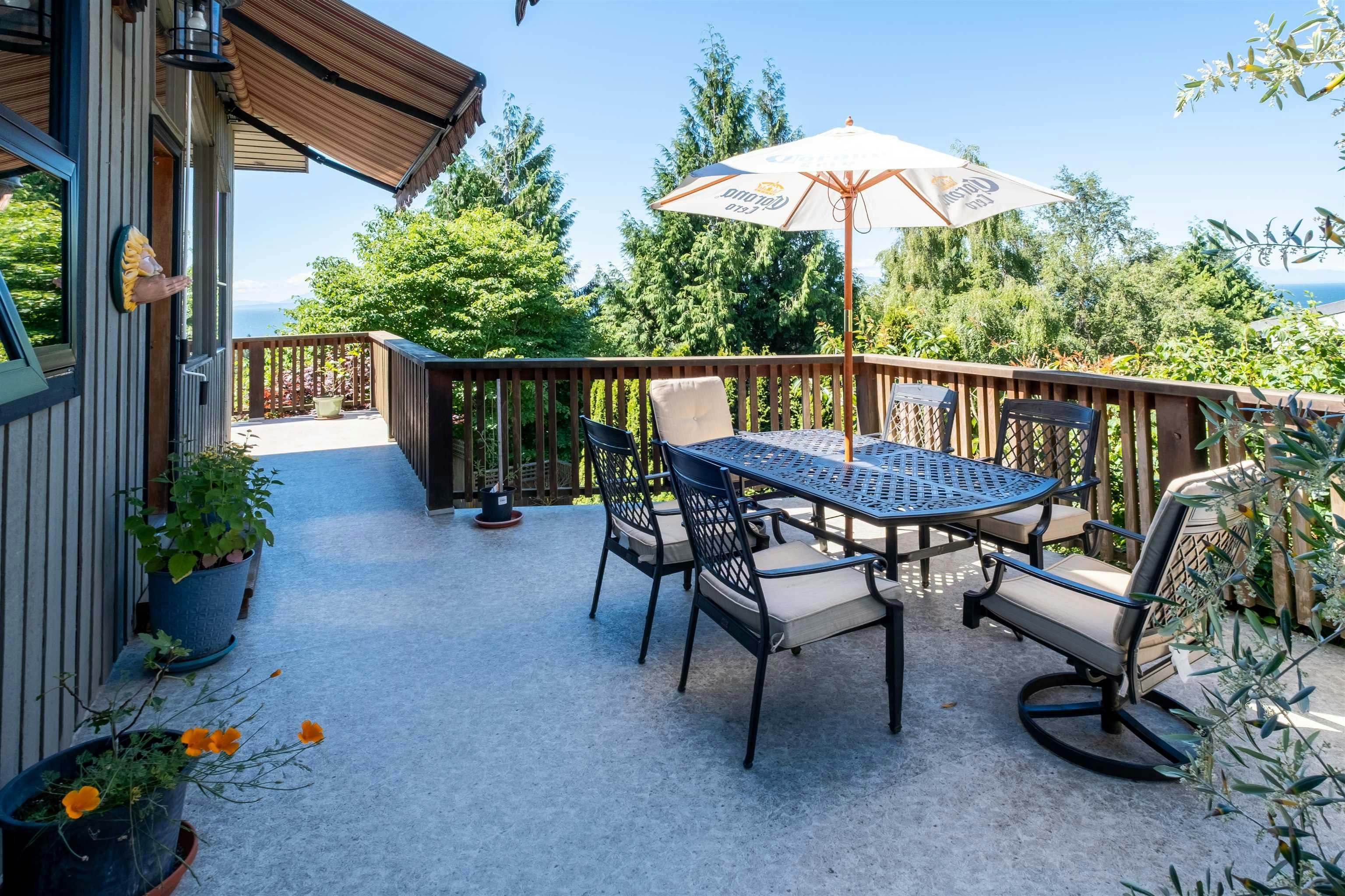 5125 Salal Road, Sechelt, BC, V7Z 0B7 - 18