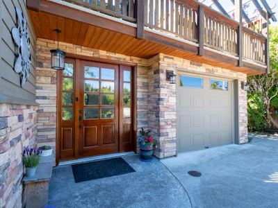 5125 Salal Road - 2