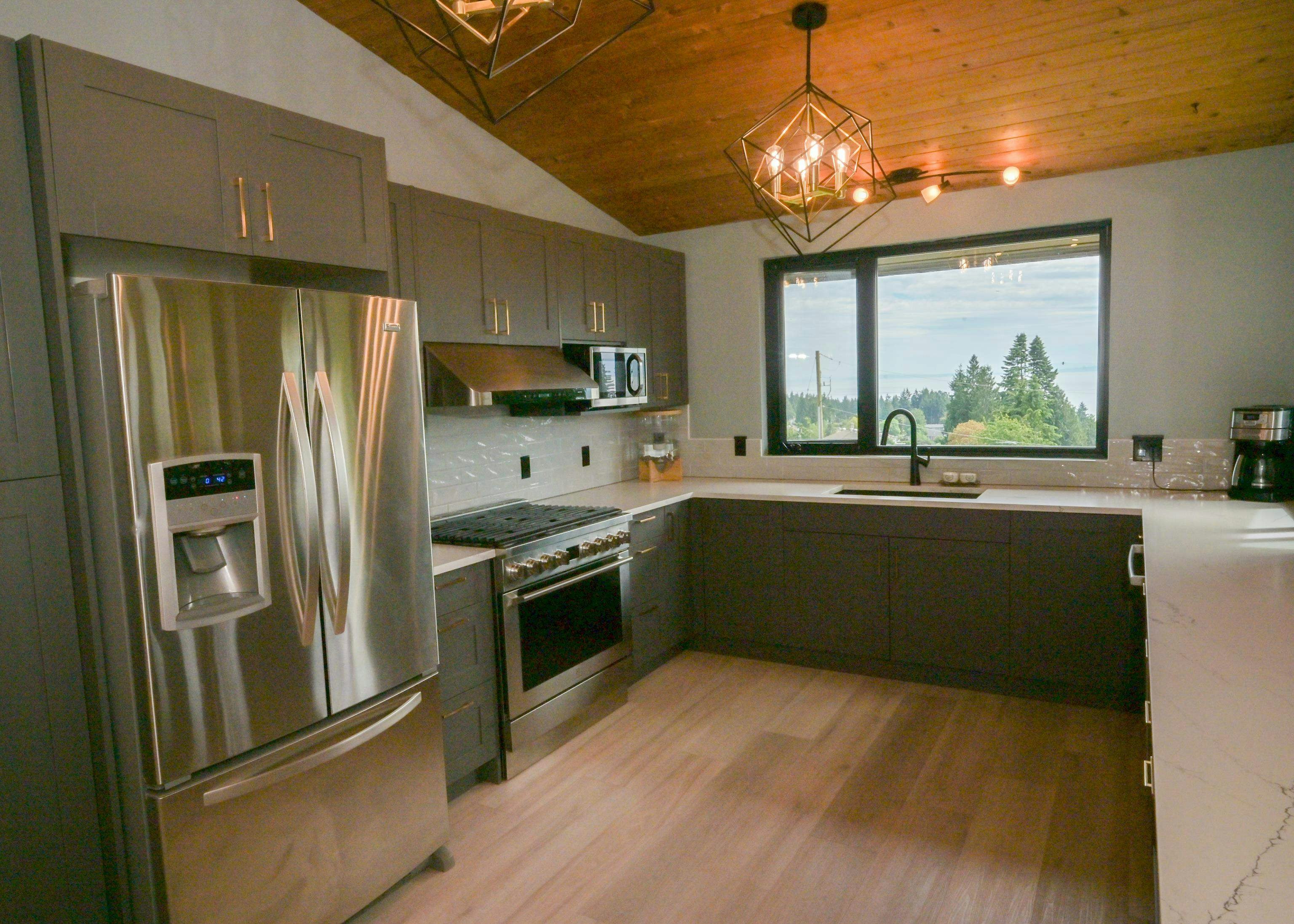 5125 Salal Road, Sechelt, BC, V7Z 0B7 - 10