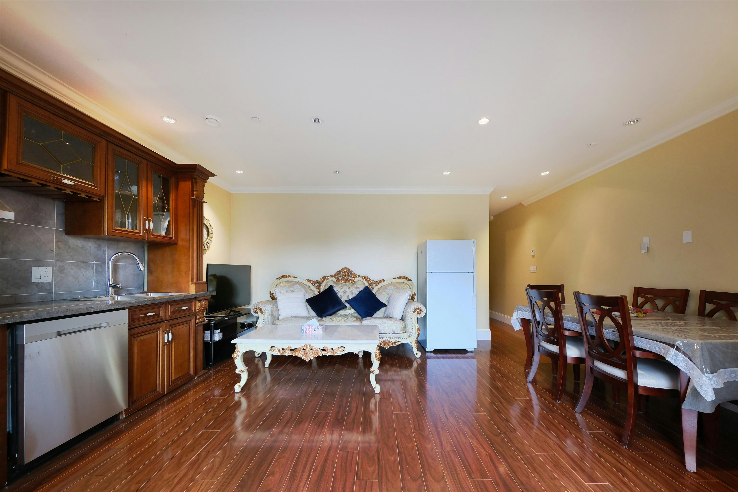 BASEMENT-2195 Palmerston Avenue, West Vancouver, BC, V7V 2V7 - 6