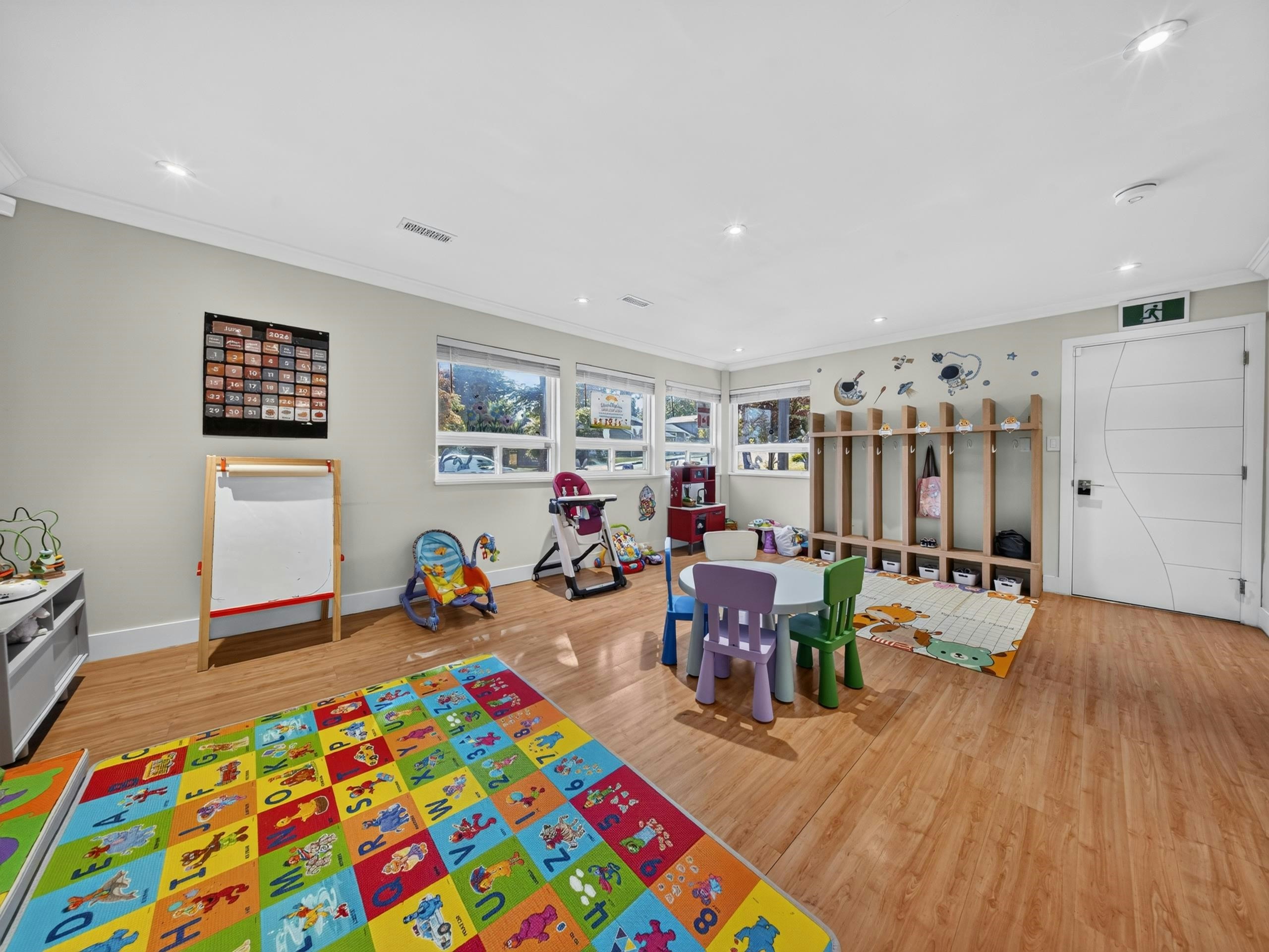 2322 Kirkstone Road, North Vancouver, BC, V7J 3M3 - 27