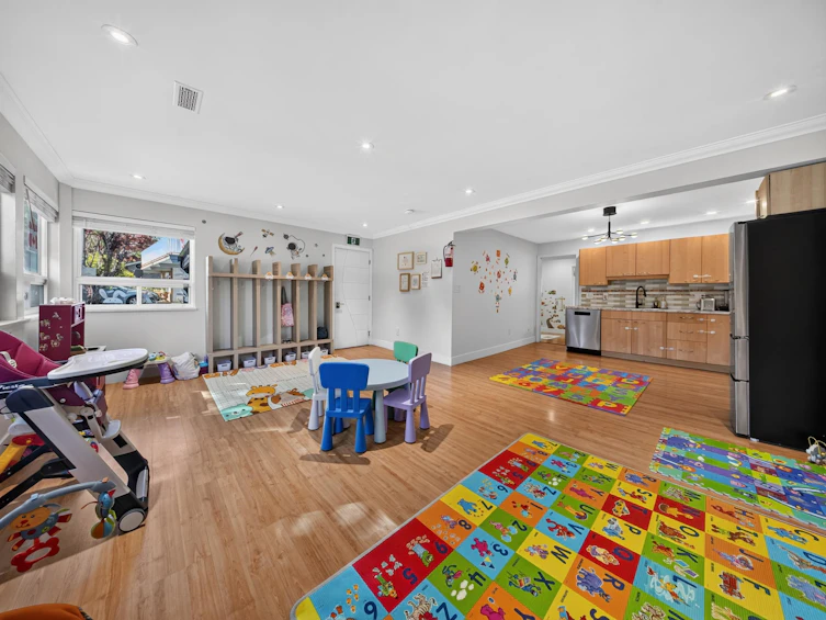 2322 Kirkstone Road, North Vancouver, BC, V7J 3M3 - 29