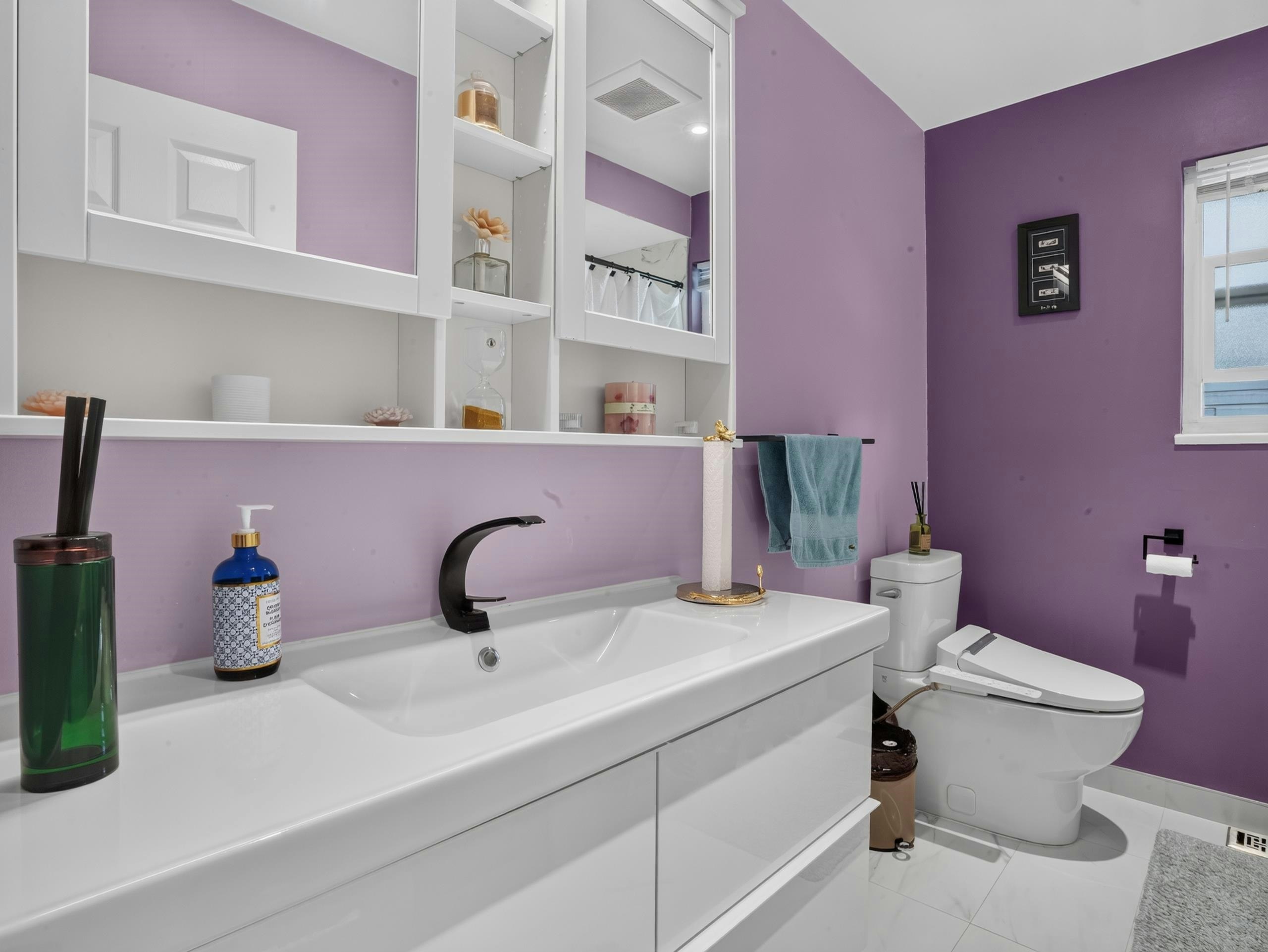 2322 Kirkstone Road, North Vancouver, BC, V7J 3M3 - 23