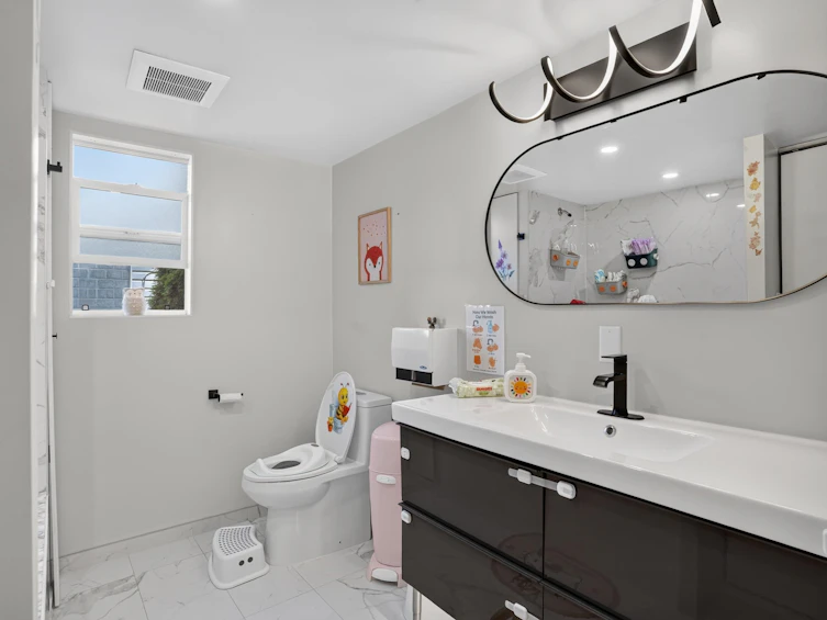 2322 Kirkstone Road, North Vancouver, BC, V7J 3M3 - 35