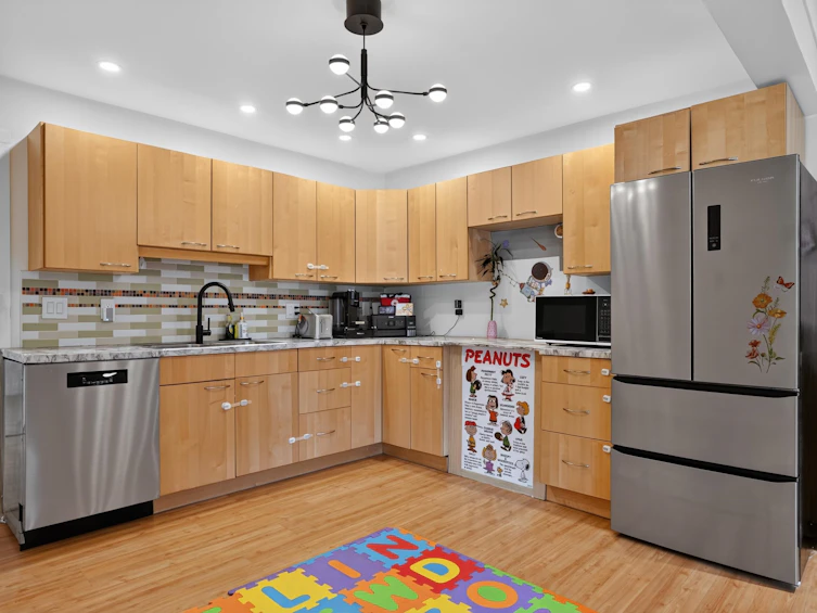2322 Kirkstone Road, North Vancouver, BC, V7J 3M3 - 33