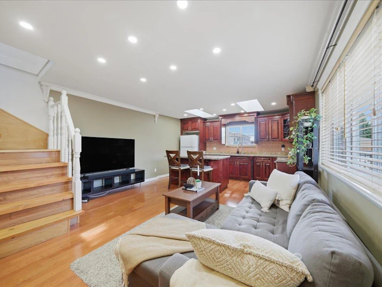 7694 Buller Avenue, Burnaby, BC, V5J 4S9 - 20