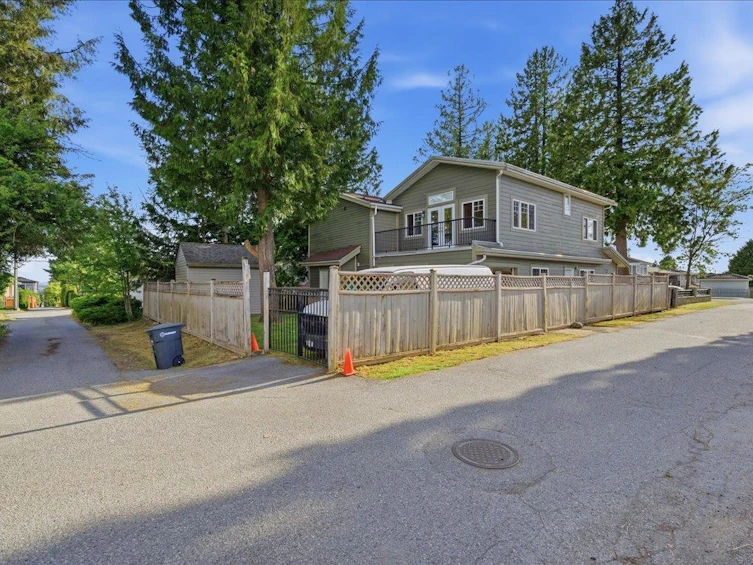 7694 Buller Avenue, Burnaby, BC, V5J 4S9 - 35
