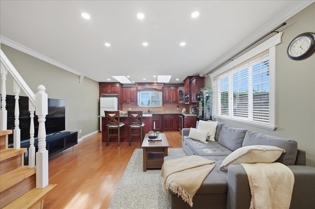 7694 Buller Avenue, Burnaby, BC, V5J 4S9 - 16