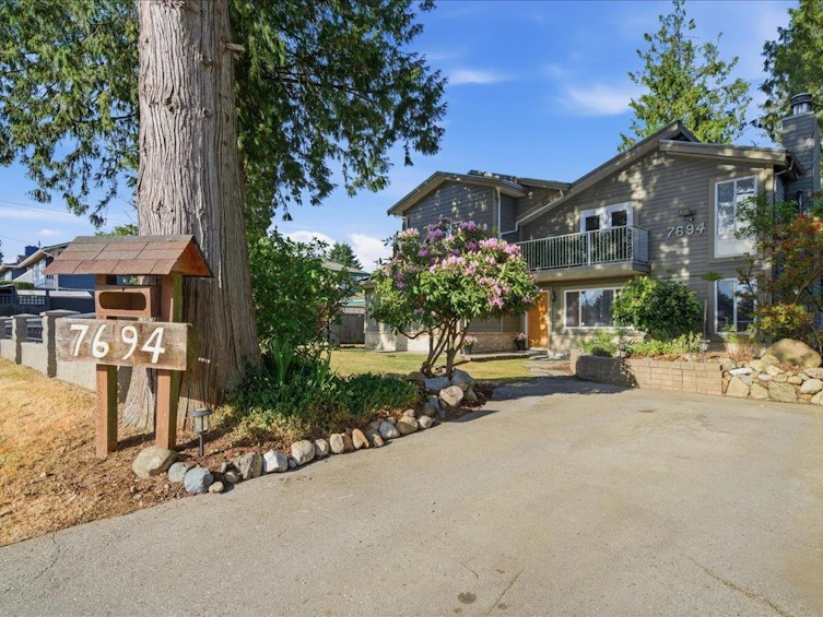 7694 Buller Avenue, Burnaby, BC, V5J 4S9 - 2