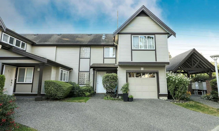 1-21801 Dewdney Trunk Road