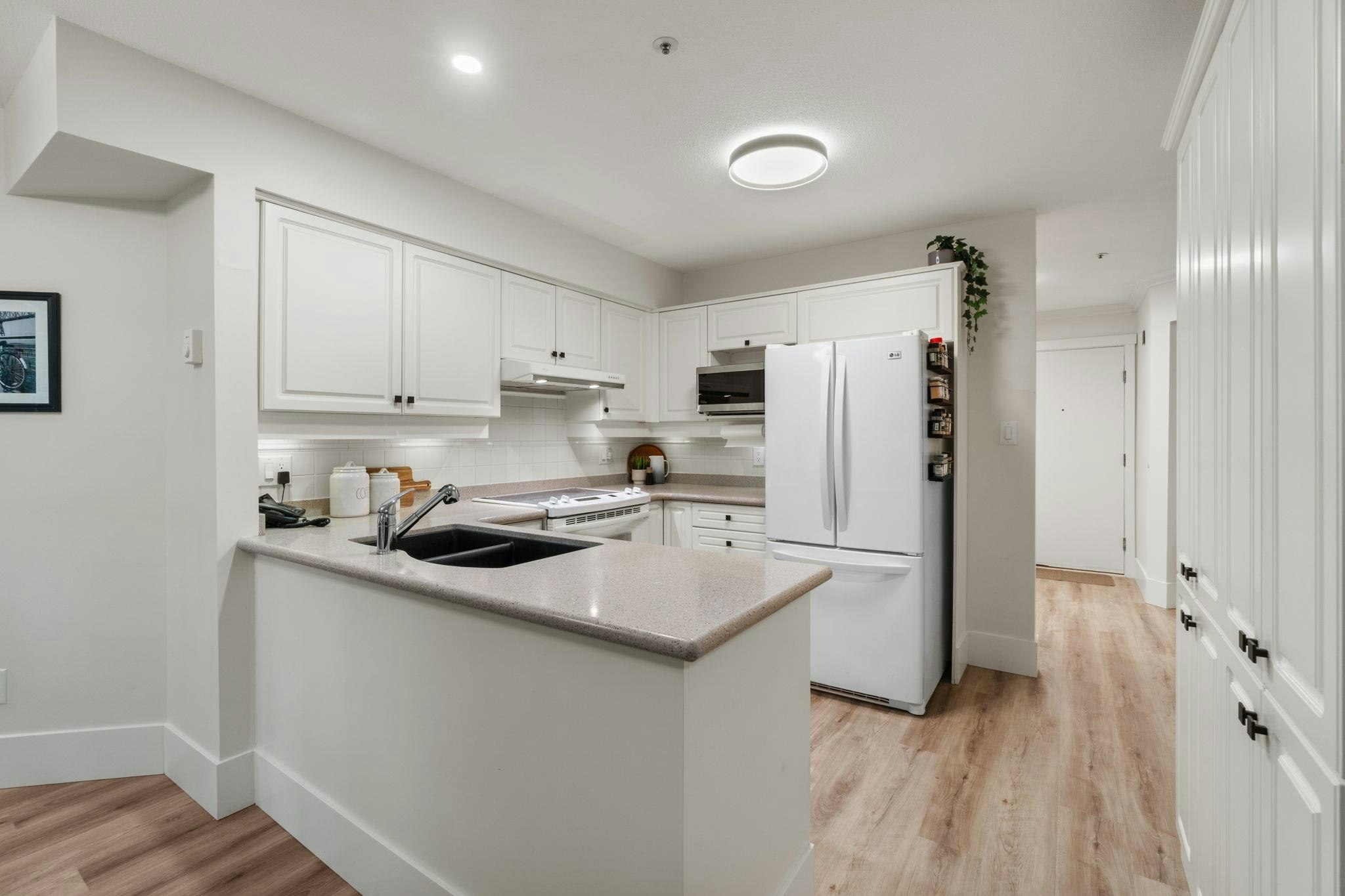 104-180 Ravine Drive, Port Moody, BC, V3H 4Z3 - 10