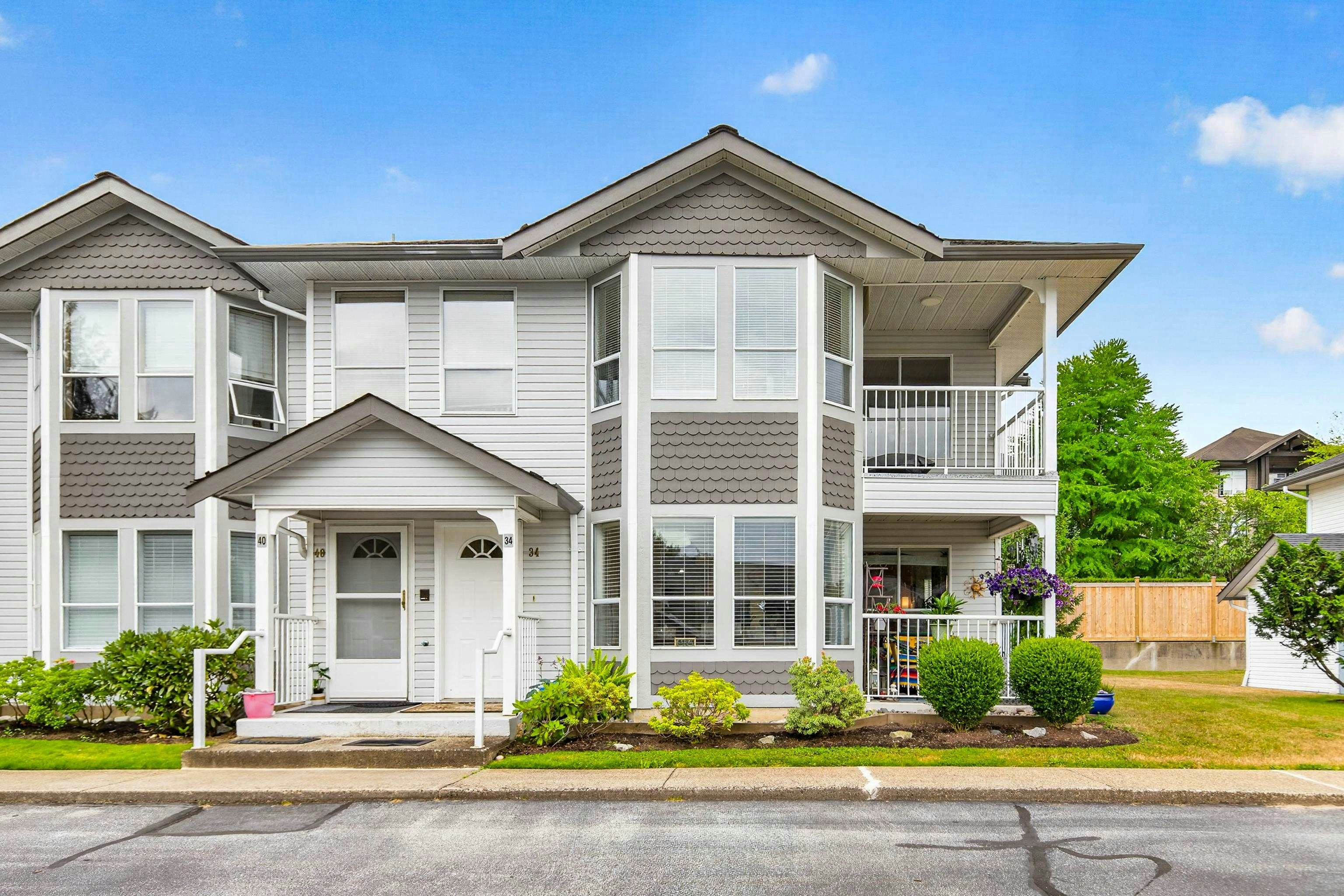 34-12296 224 Street, Maple Ridge, BC, V2X 0M2