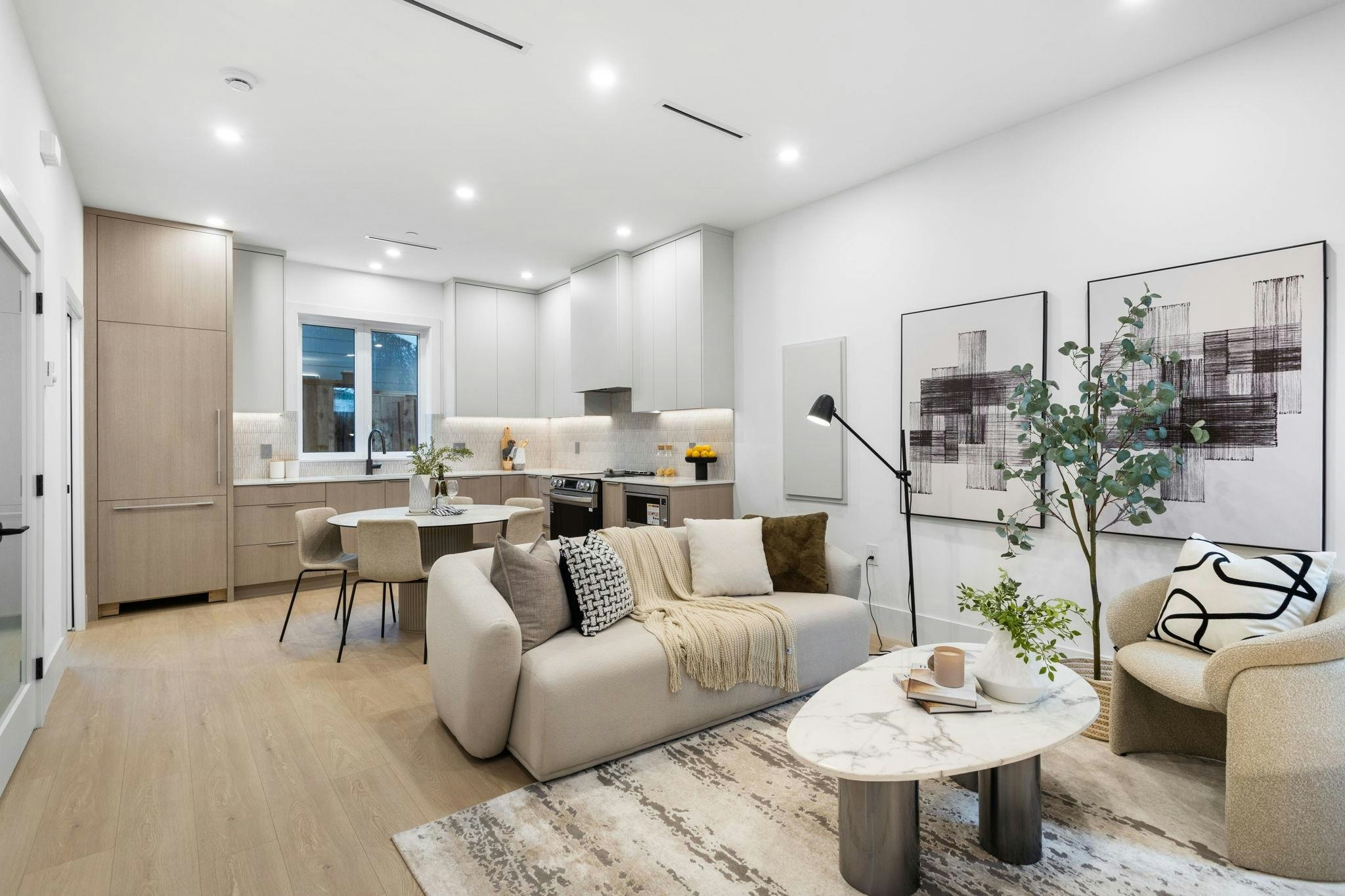 3277 Graveley Street, Vancouver, BC, V5K 3K8