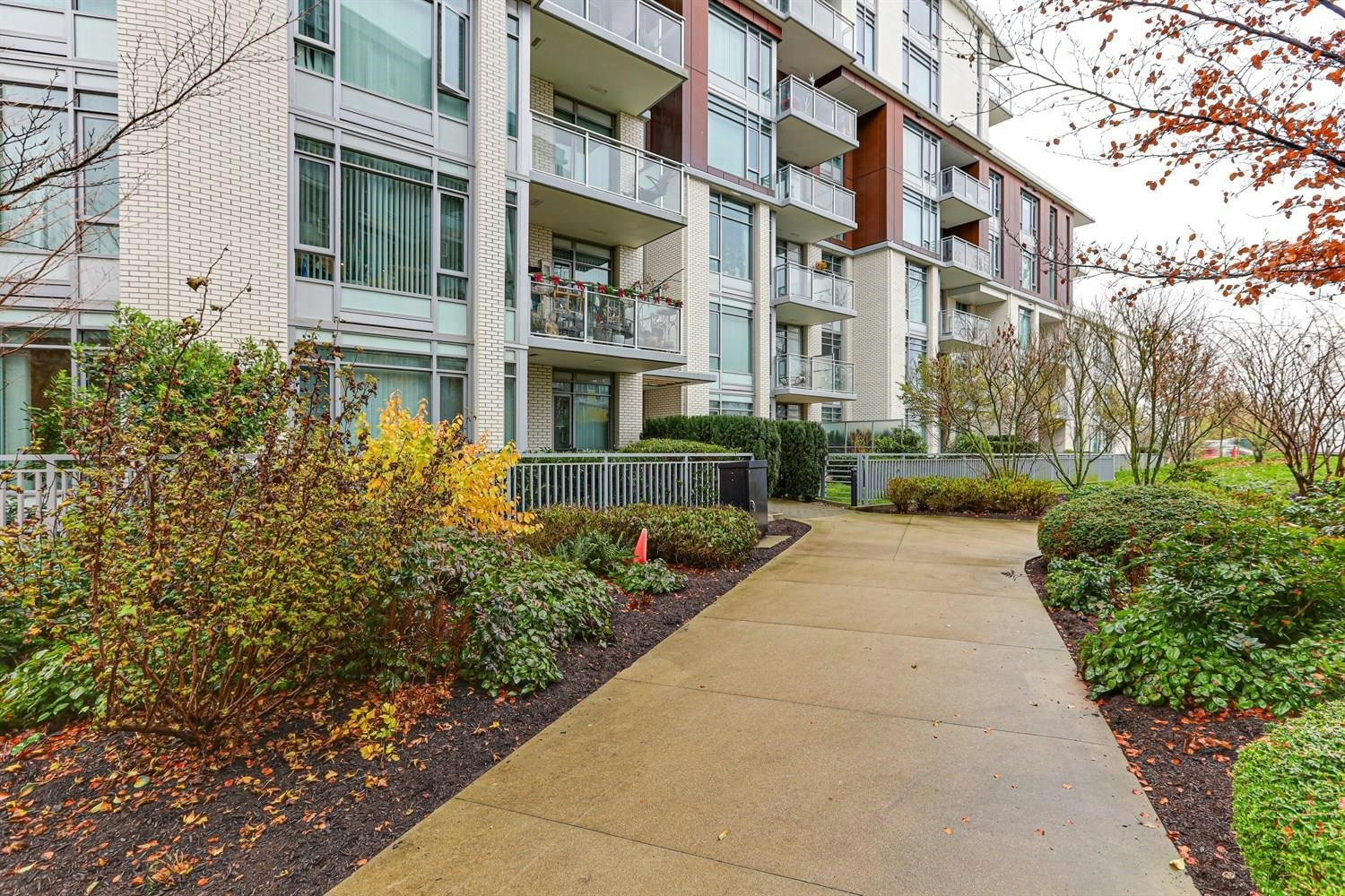 108-3188 Riverwalk Avenue - 4