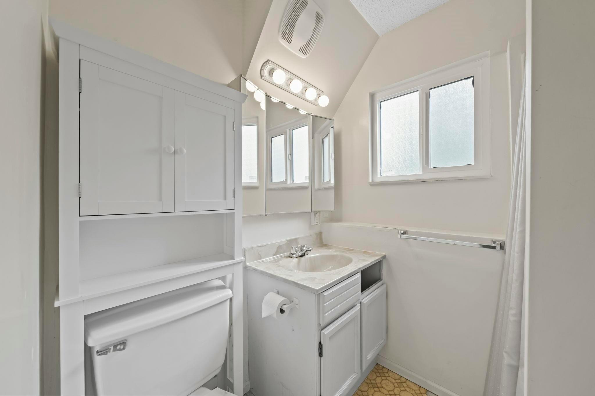 13025 107 Avenue, Surrey, BC, V3T 2G2 - 23