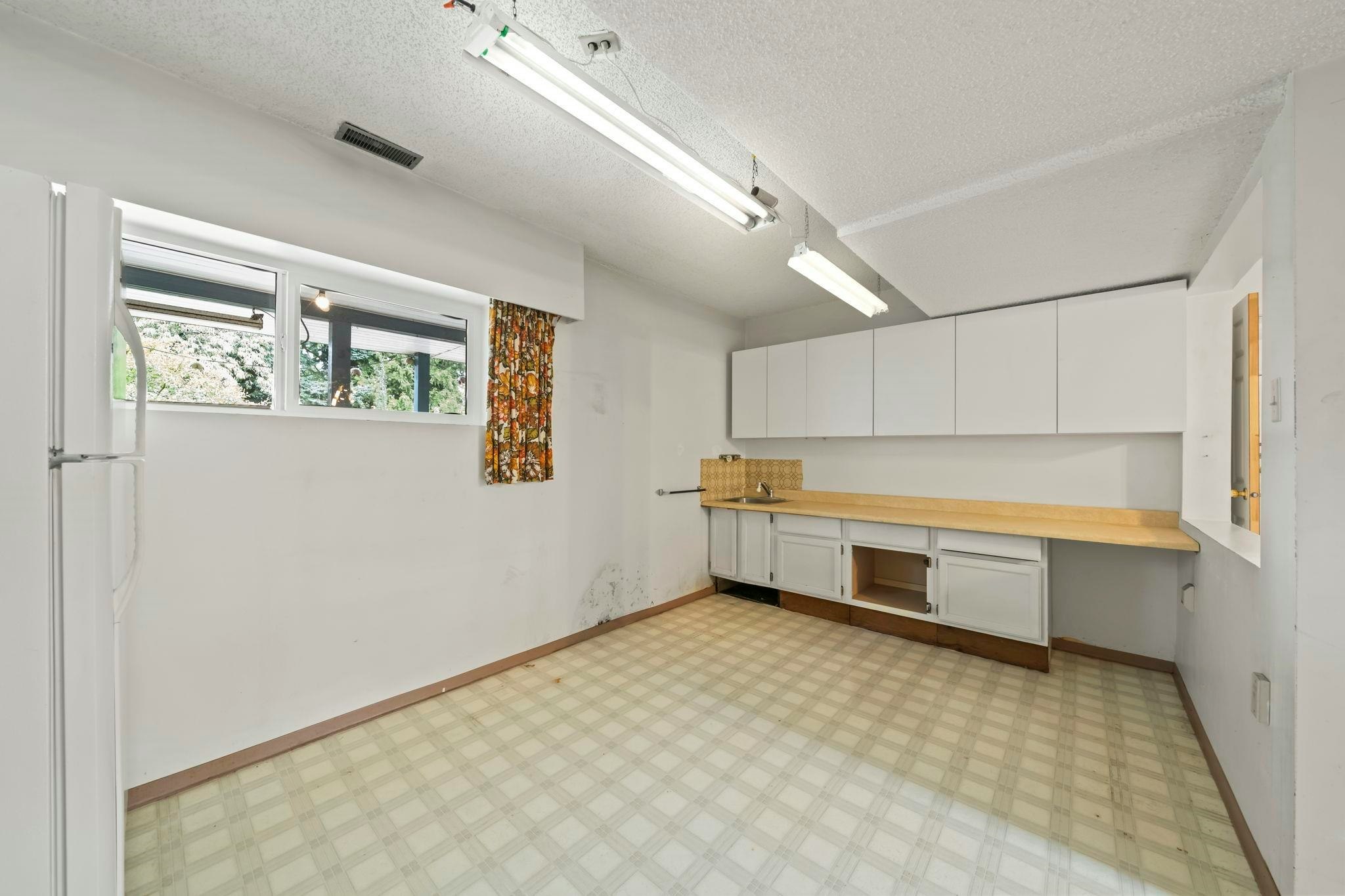 13025 107 Avenue, Surrey, BC, V3T 2G2 - 11