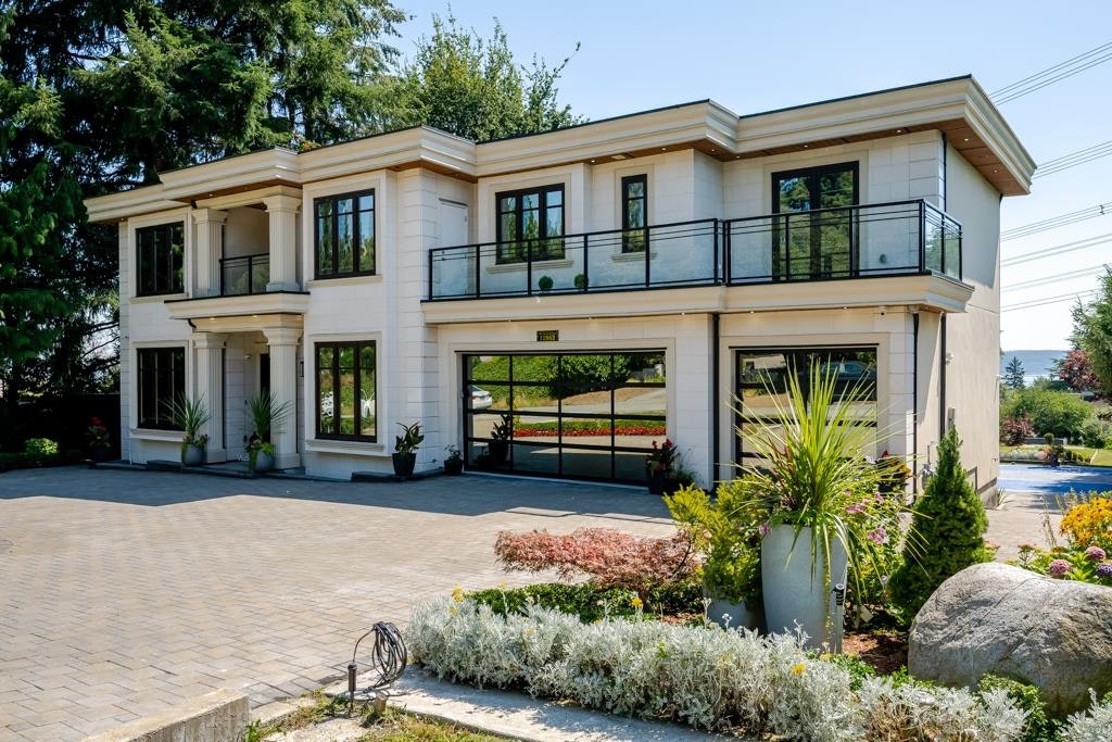 12862 54a Avenue, Surrey, BC, V3X 3C9