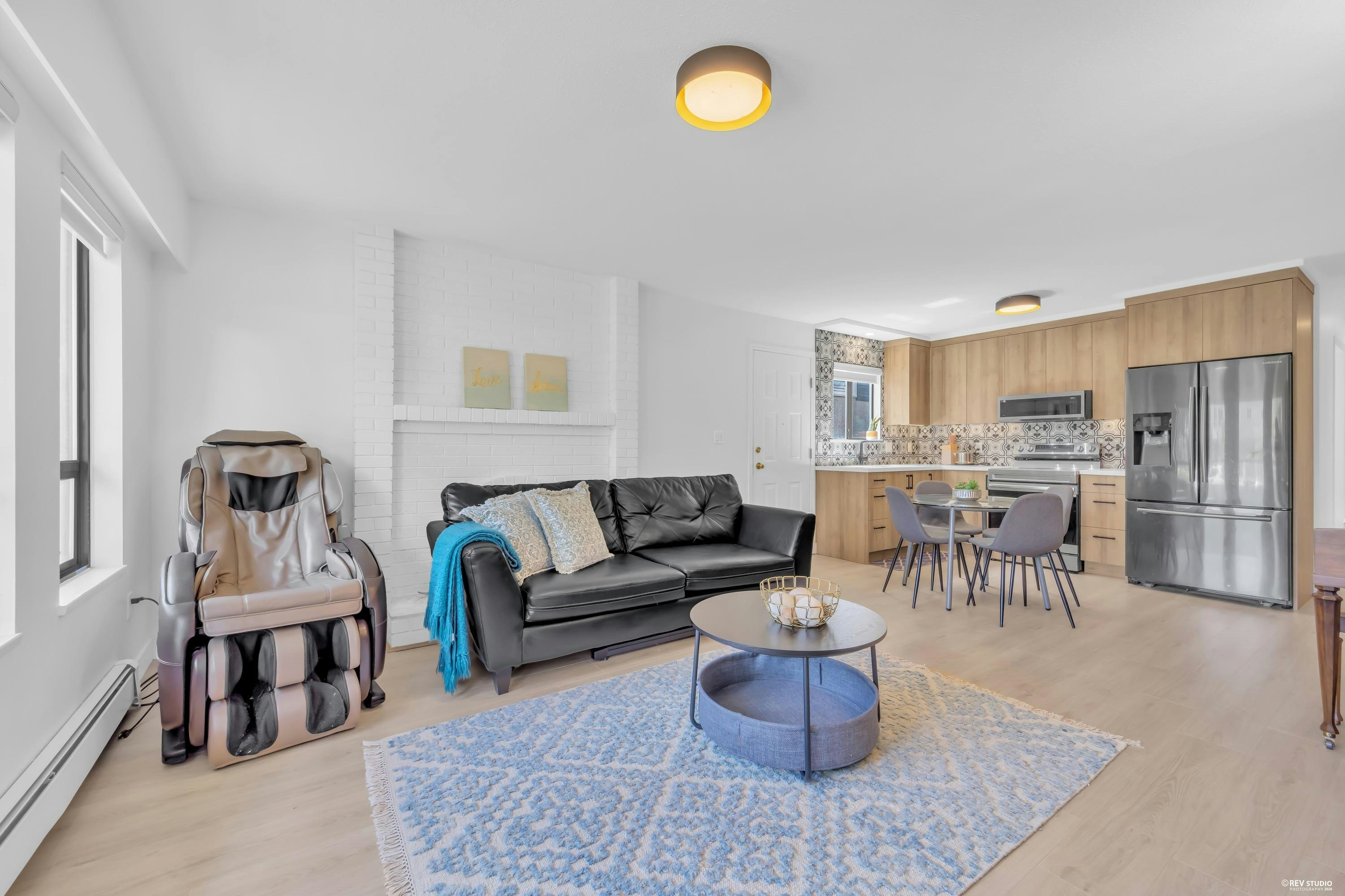 6939 Dumfries Street - 3