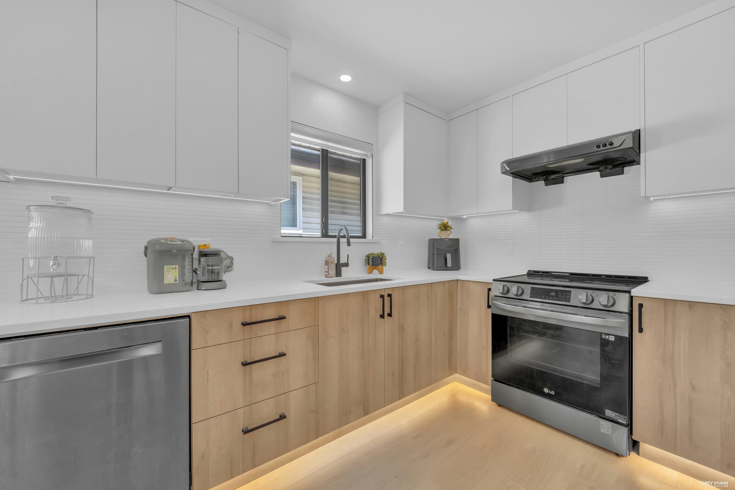 6939 Dumfries Street, Vancouver, BC, V5P 3C1 - 17
