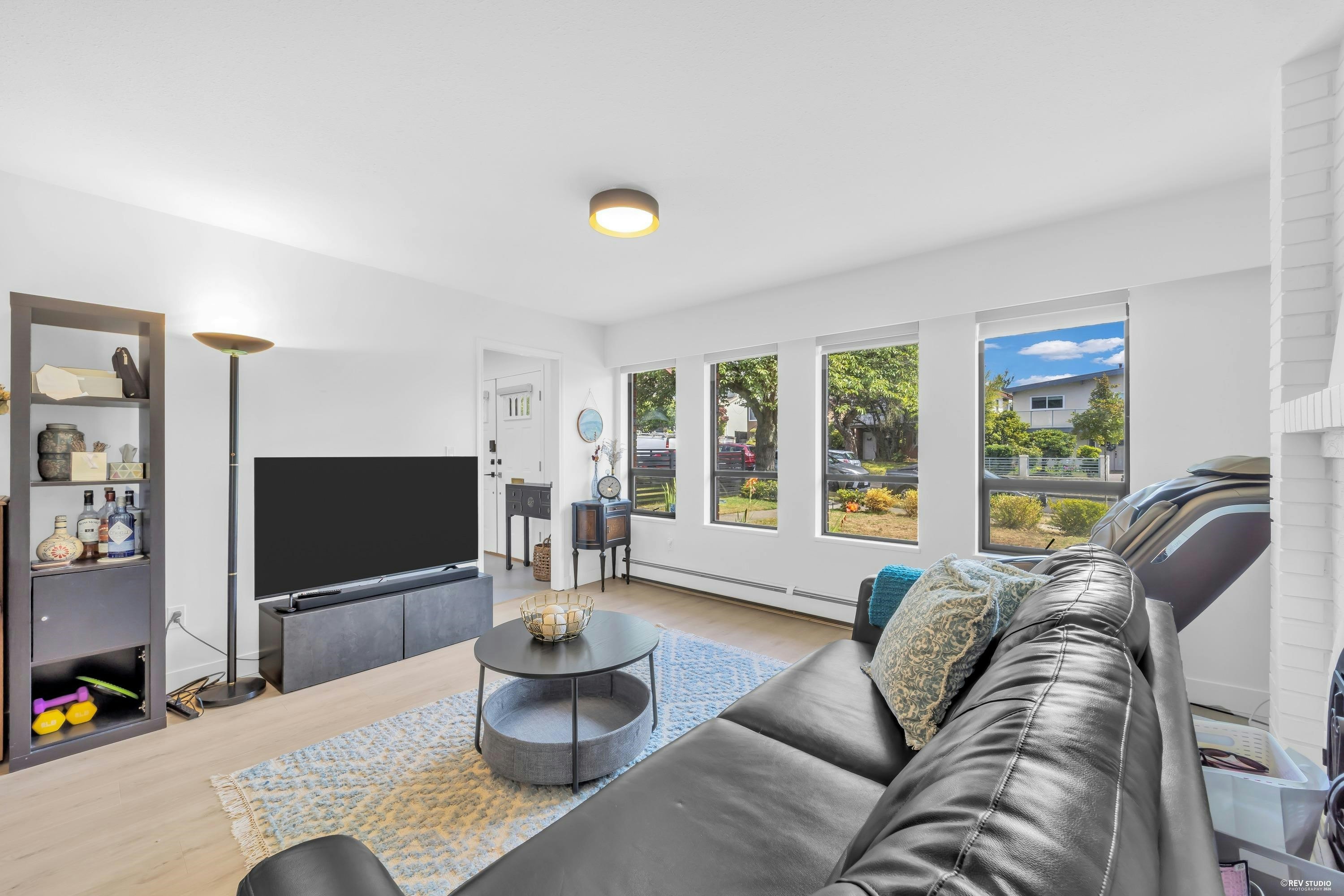 6939 Dumfries Street, Vancouver, BC, V5P 3C1 - 5