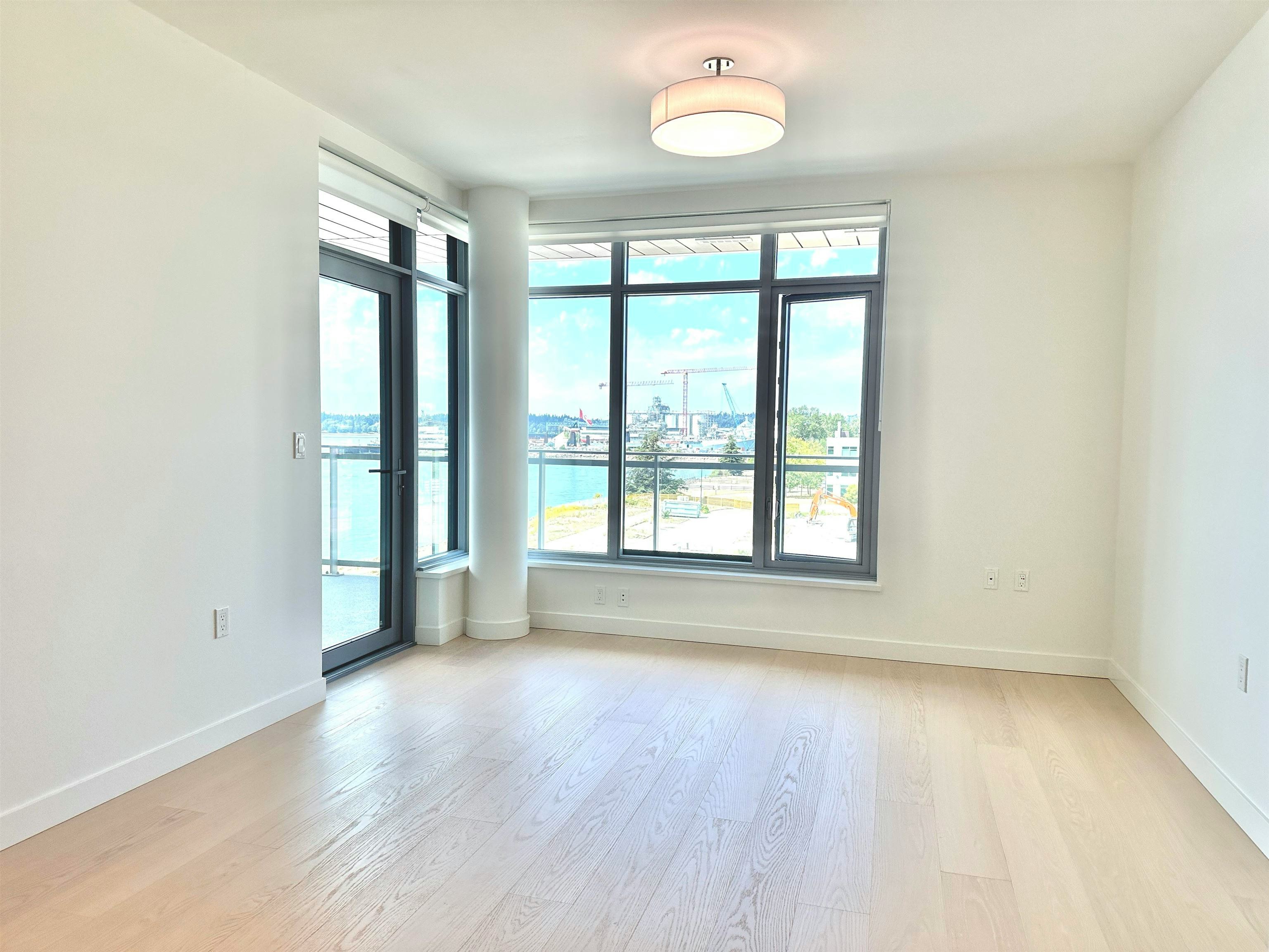 510-785 Harbour Way, North Vancouver, BC, V7P 0G3 - 4