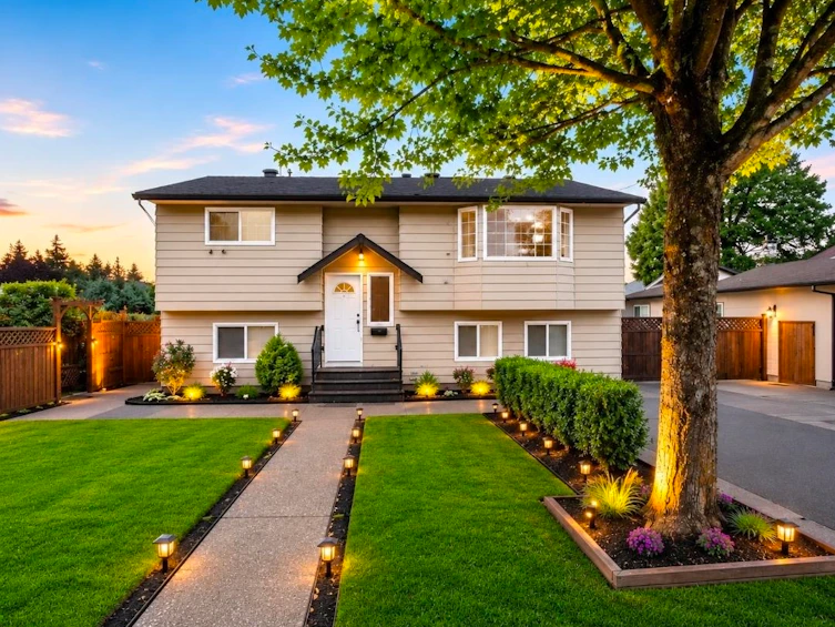 6848 135 Avenue, Surrey, BC, V3W 4W6