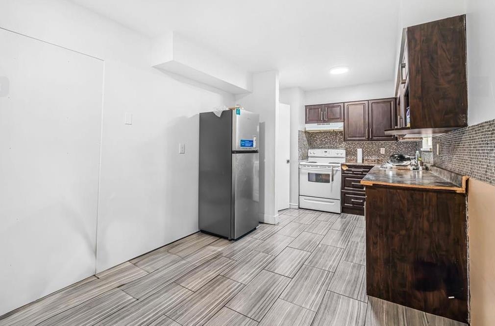 6848 135 Avenue - 5