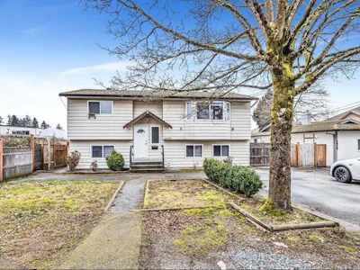 6848 135 Avenue - 2