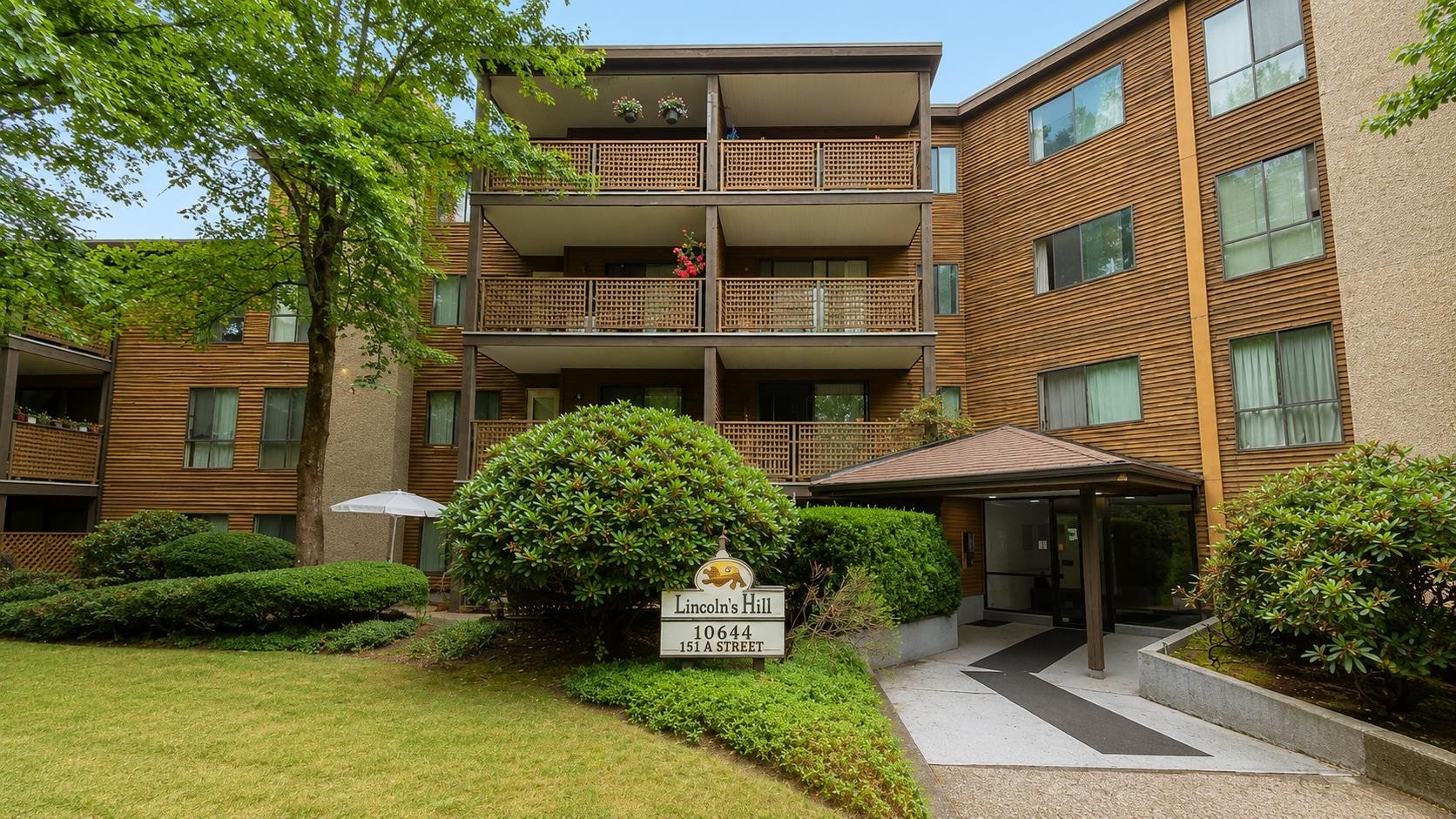 313-10644 151a Street, Surrey, BC, V3R 8R3