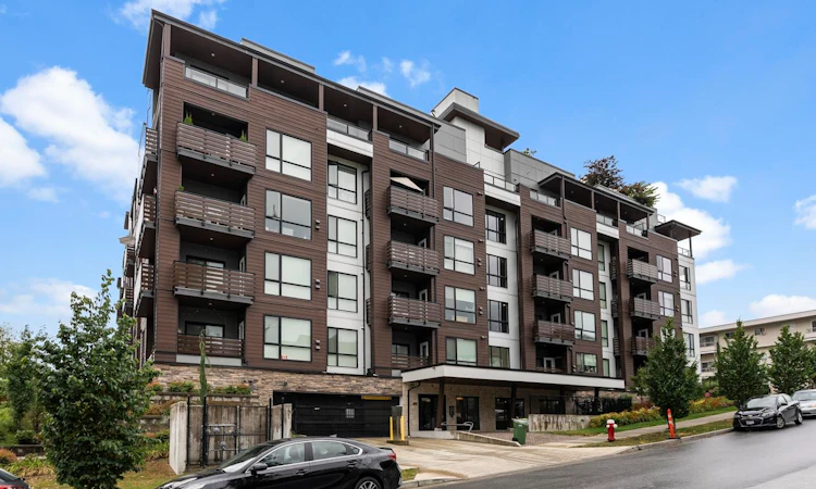 405-11703 Fraser Street
