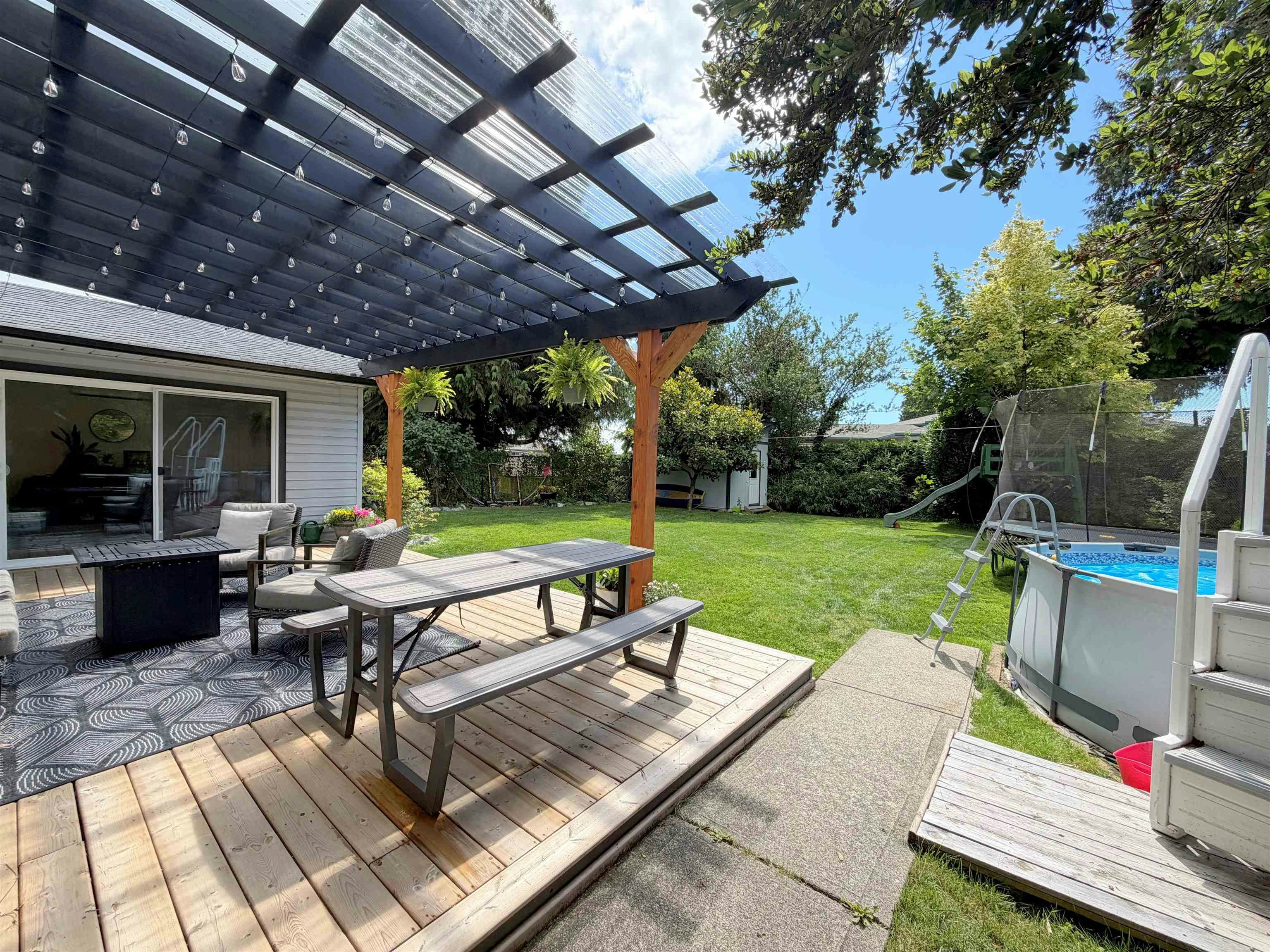 813 O'shea Road, Gibsons, BC, V0N 1V8 - 36
