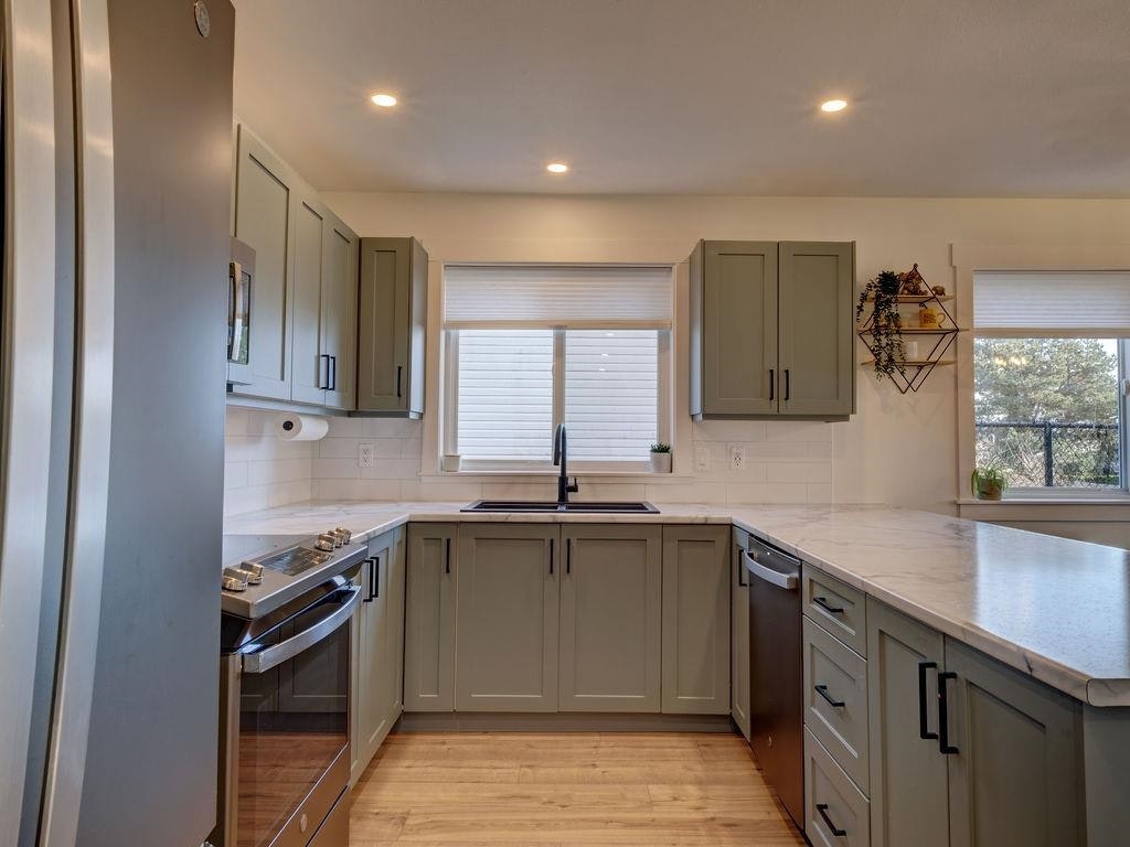 813 O'shea Road, Gibsons, BC, V0N 1V8 - 12
