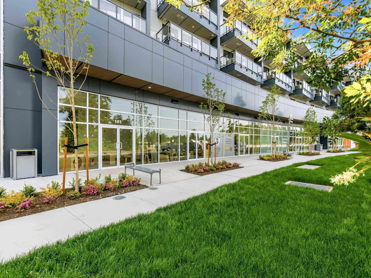 408-2233 156 Street, Surrey, BC, V4A 4V3 - 2