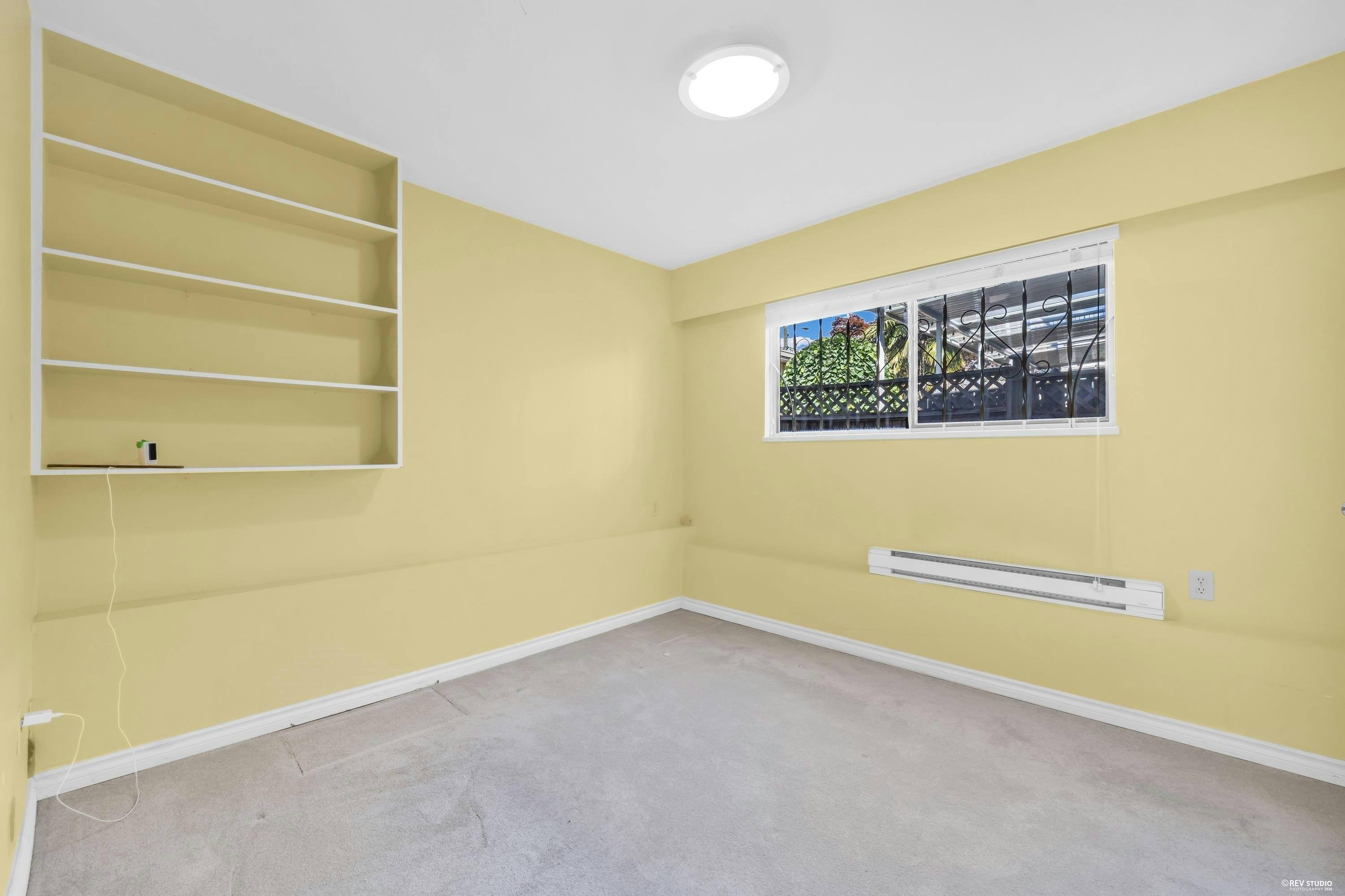 137 W Woodstock Avenue, Vancouver, BC, V5Y 2R7 - 25