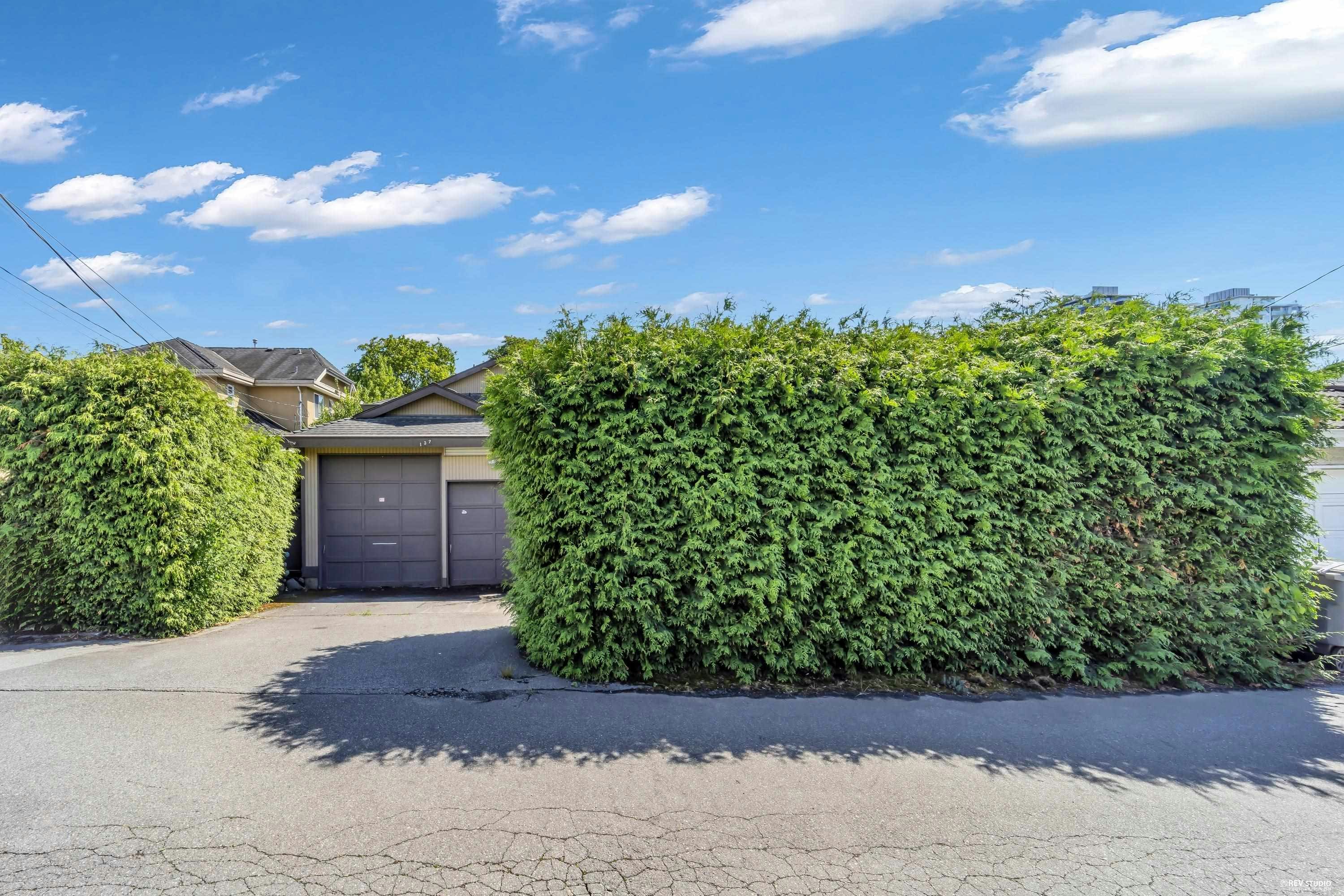 137 W Woodstock Avenue, Vancouver, BC, V5Y 2R7 - 33