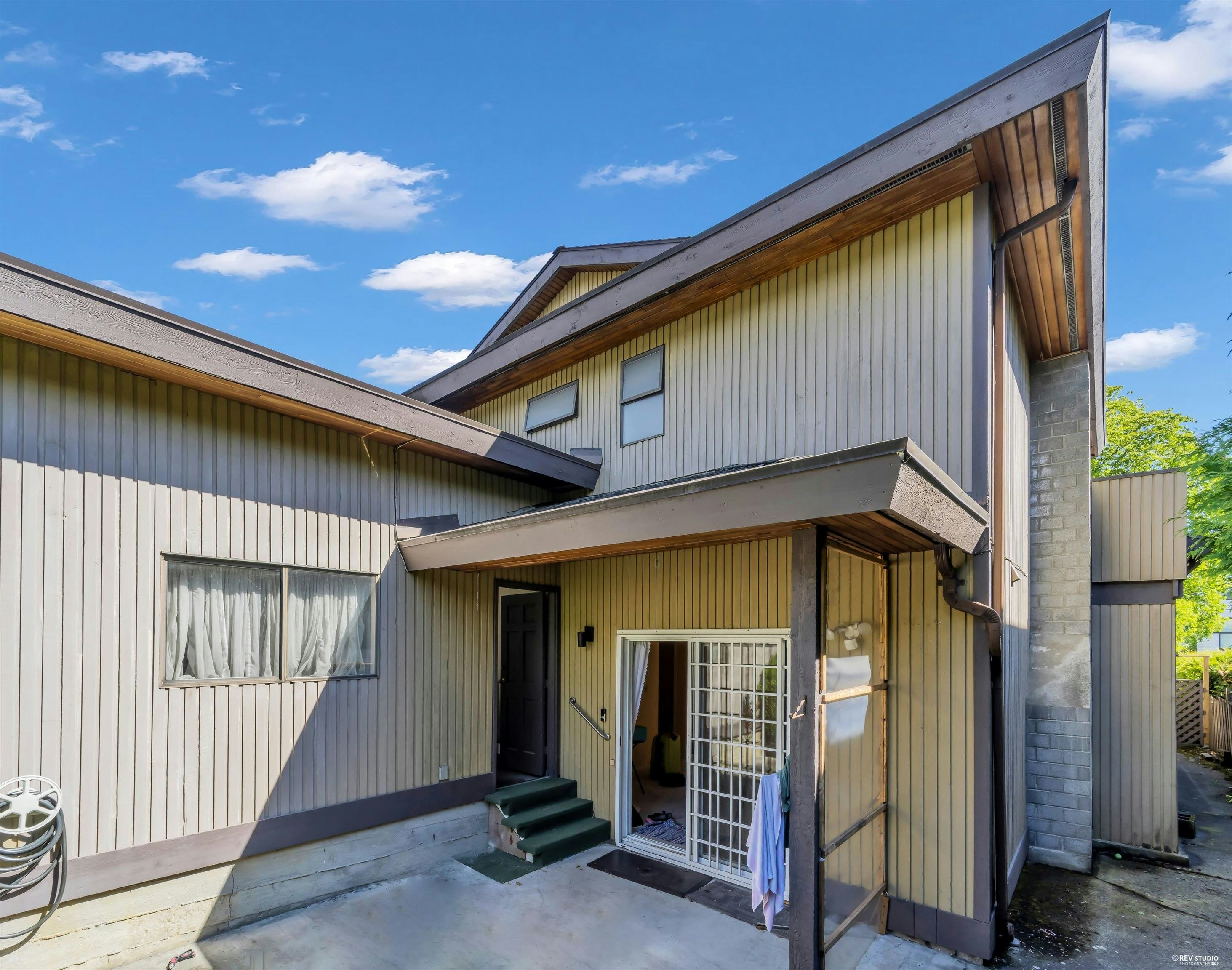137 W Woodstock Avenue, Vancouver, BC, V5Y 2R7 - 30