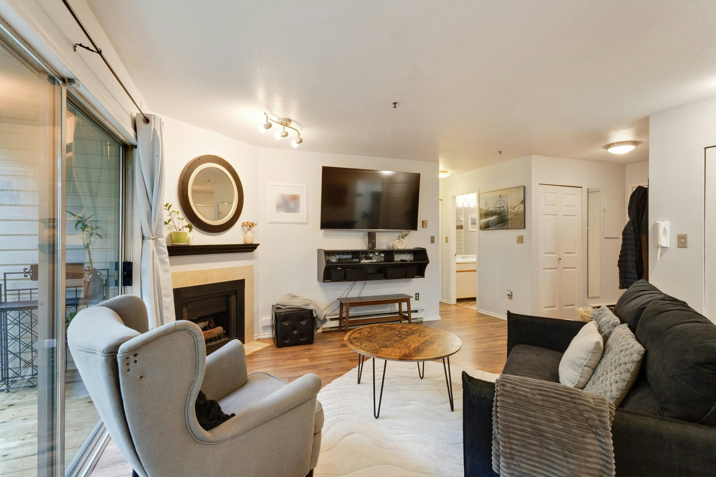 101-3270 W 4th Avenue, Vancouver, BC, V6K 1R9 - 9