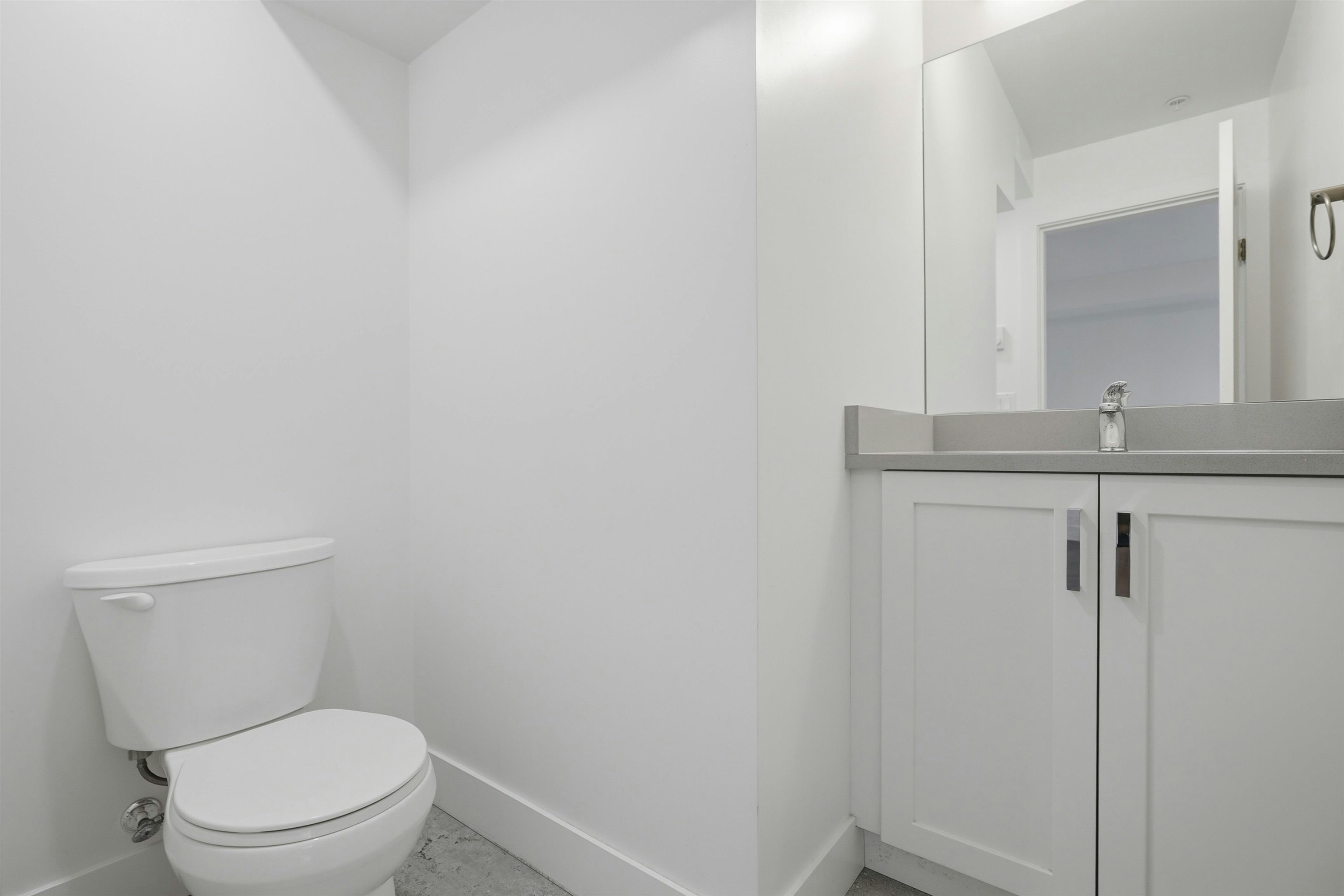 302-33568 George Ferguson Way, Abbotsford, BC, V2S 0M3 - 8