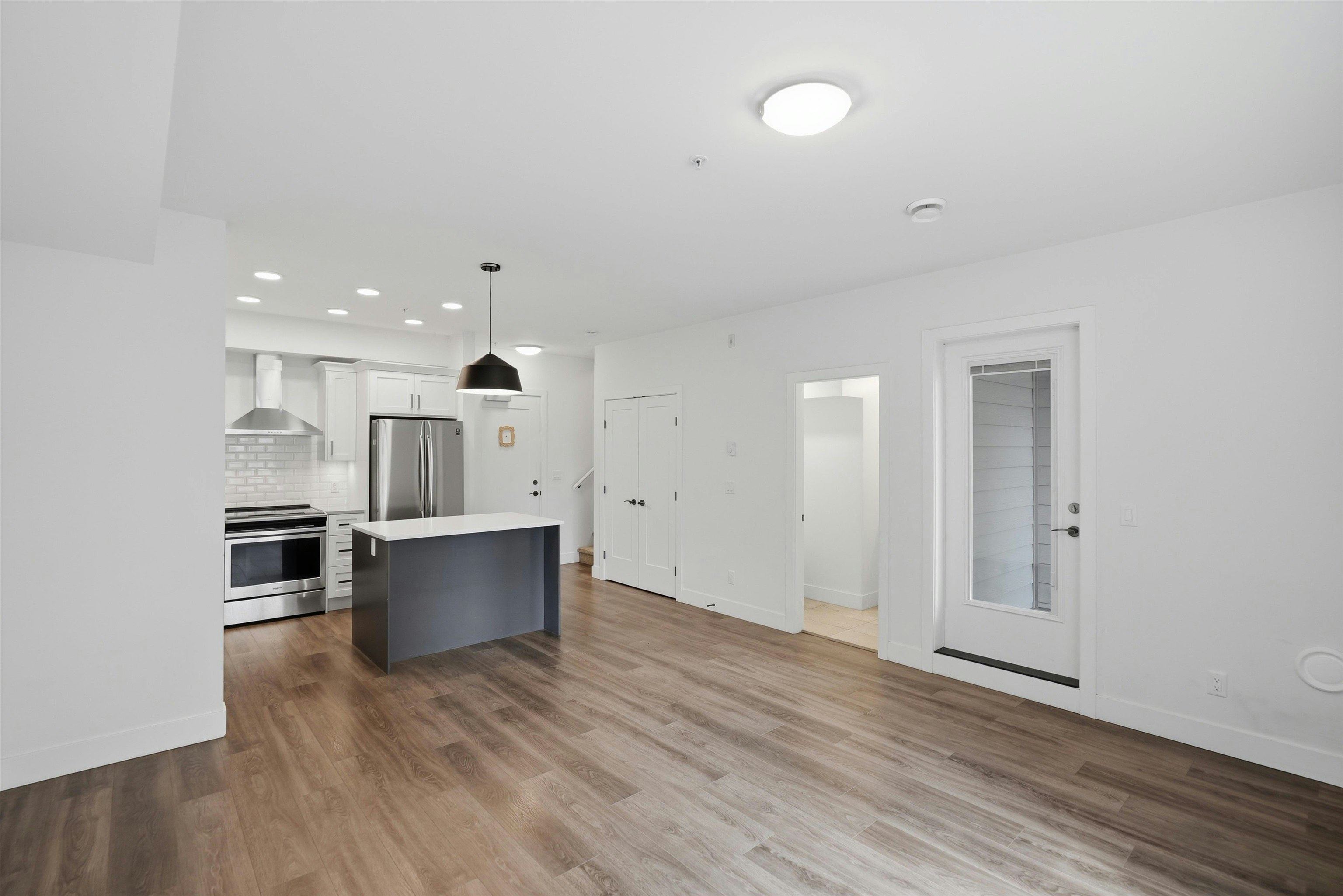 302-33568 George Ferguson Way, Abbotsford, BC, V2S 0M3 - 15