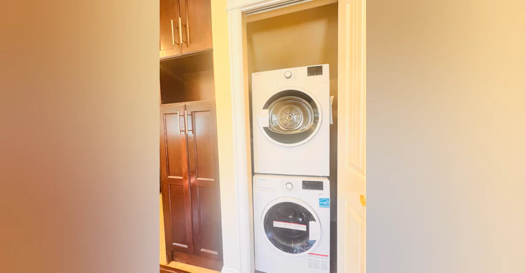 700 W 68th Avenue, Vancouver, BC, V6P 2T9 - 15