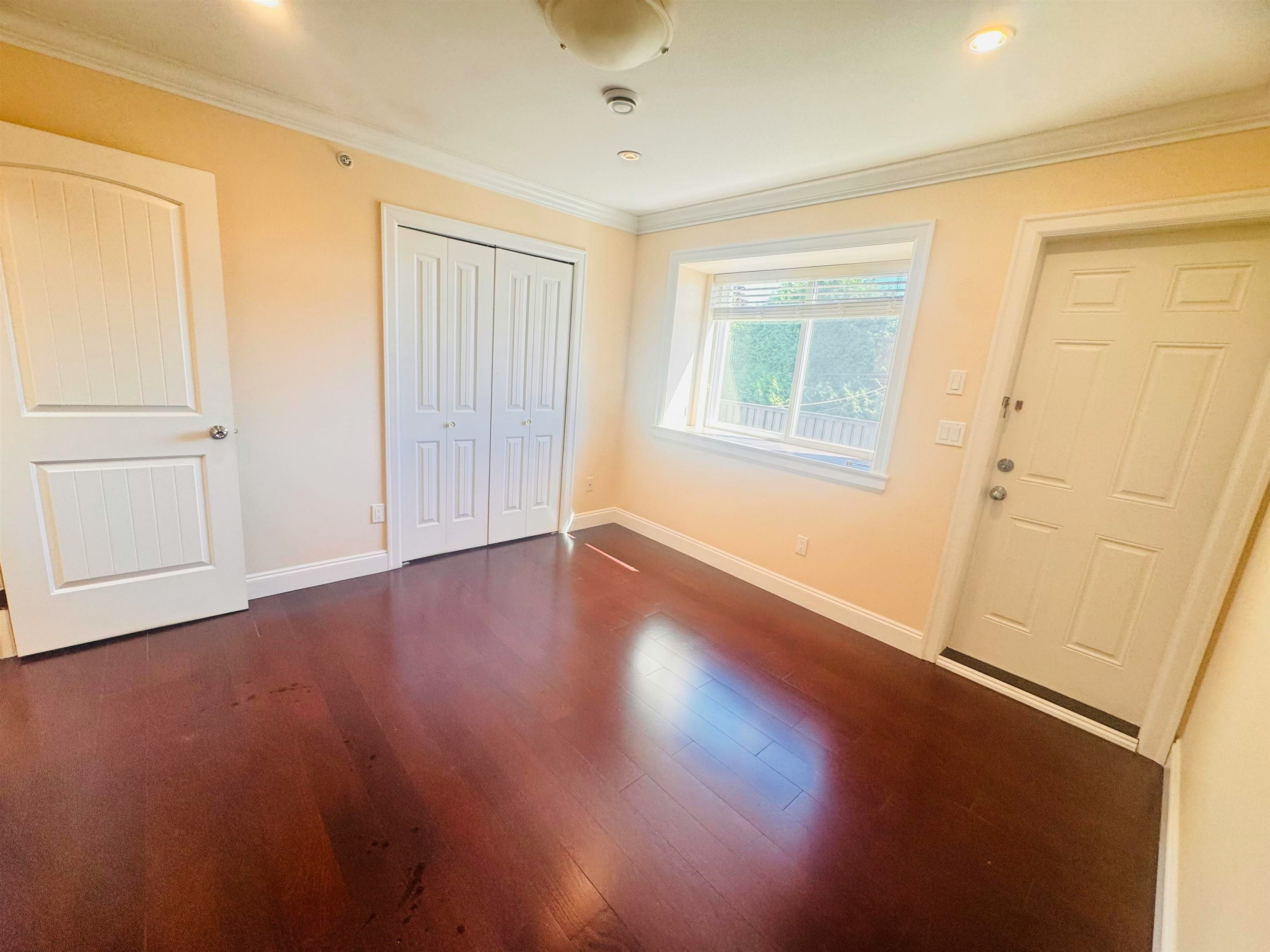 700 W 68th Avenue, Vancouver, BC, V6P 2T9 - 5