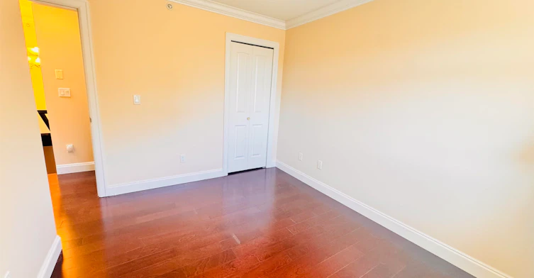 700 W 68th Avenue, Vancouver, BC, V6P 2T9 - 8