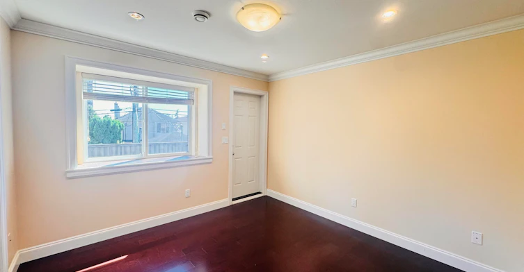 700 W 68th Avenue, Vancouver, BC, V6P 2T9 - 6