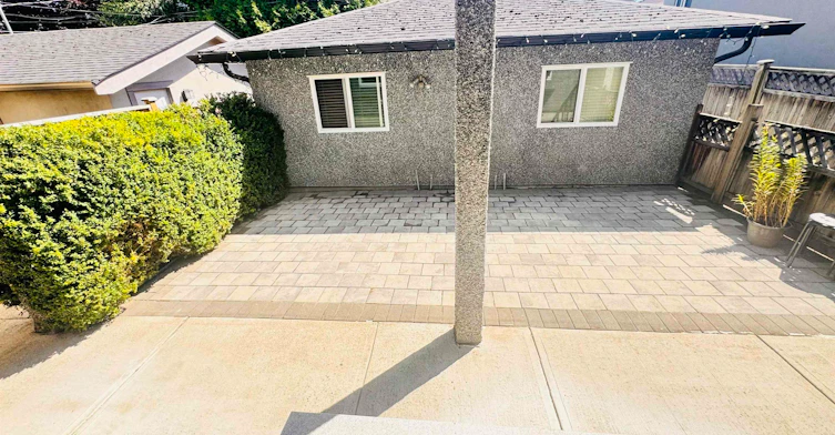 700 W 68th Avenue, Vancouver, BC, V6P 2T9 - 17