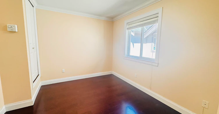700 W 68th Avenue, Vancouver, BC, V6P 2T9 - 9